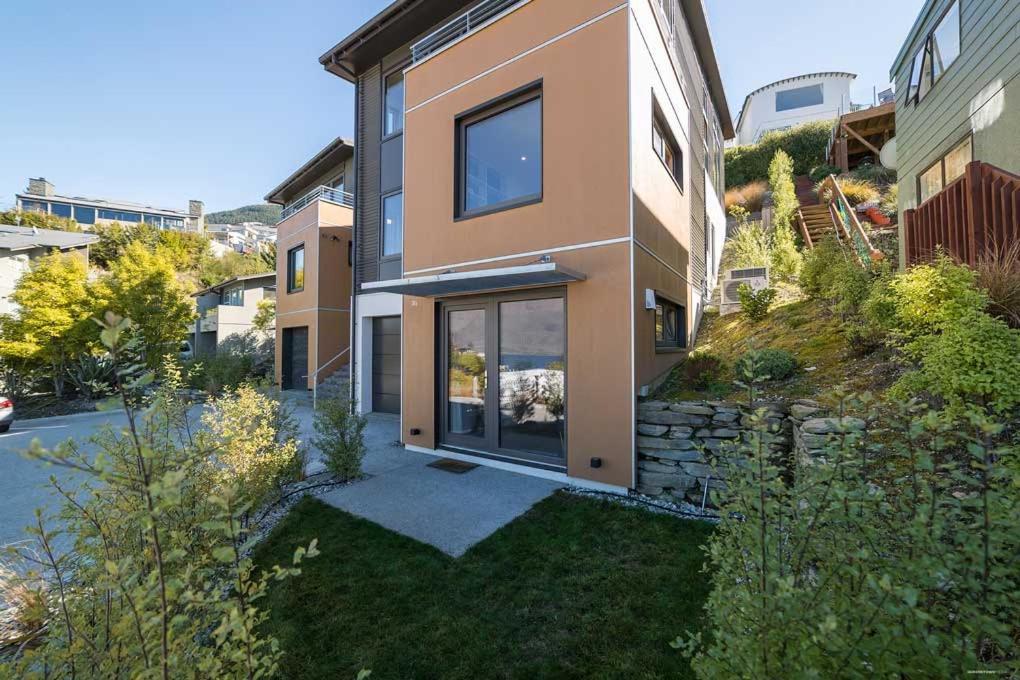The Lairds Bothy Villa Queenstown Exterior photo